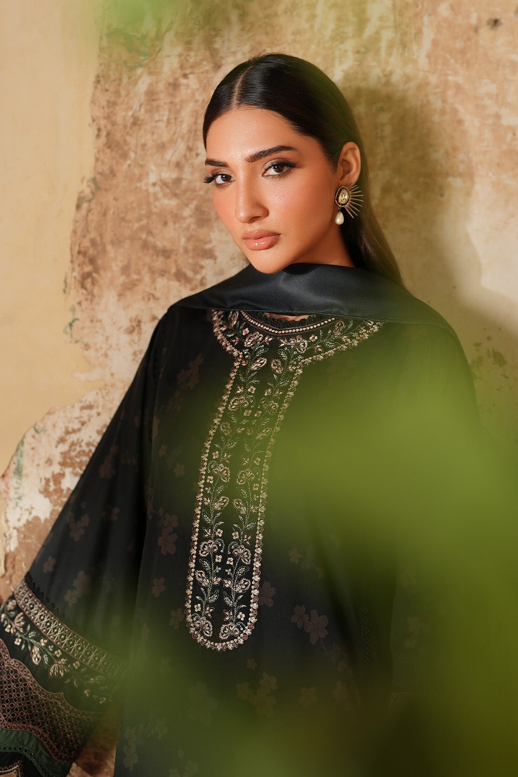 IPF-06 Embroidered Printed Linen