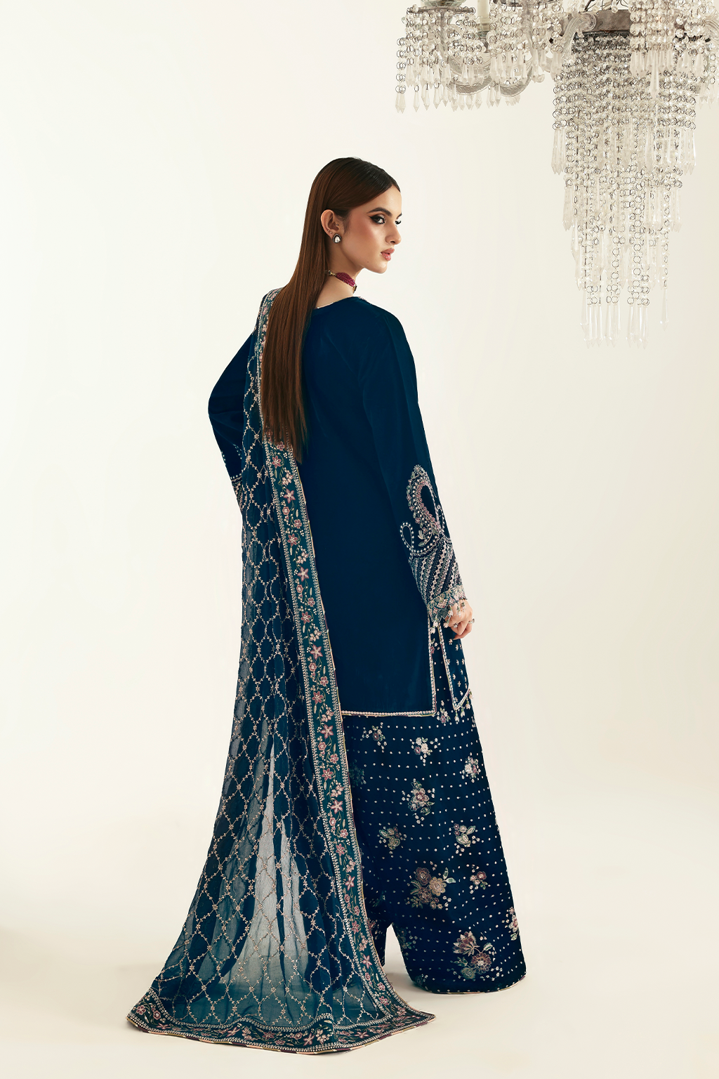 Jahanara velvet wedding outfit by Emaan Adeel Zarposh Collection