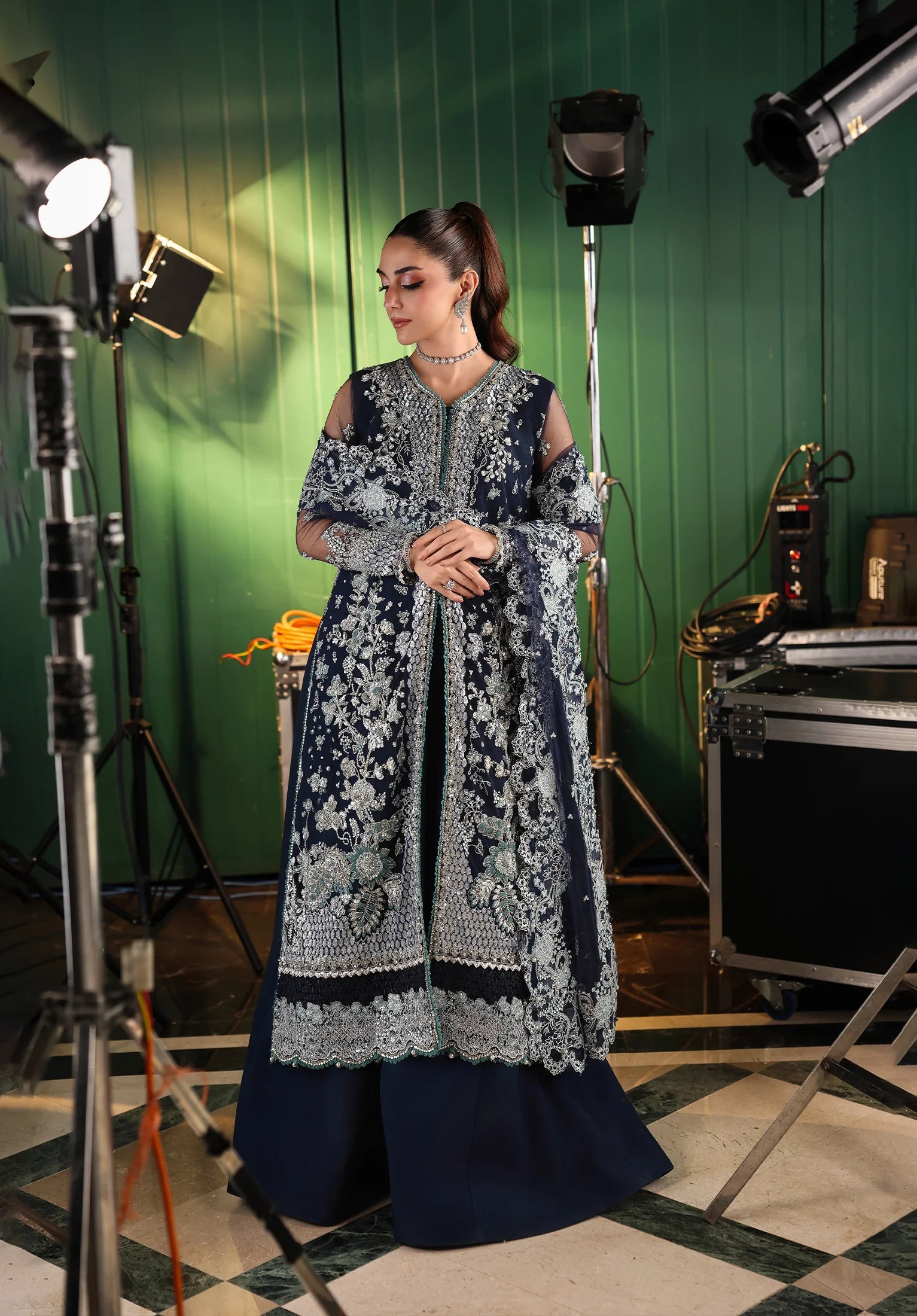Elaf | ESH-06 SKYFALL | STARDOM FORMAL HANDWORK