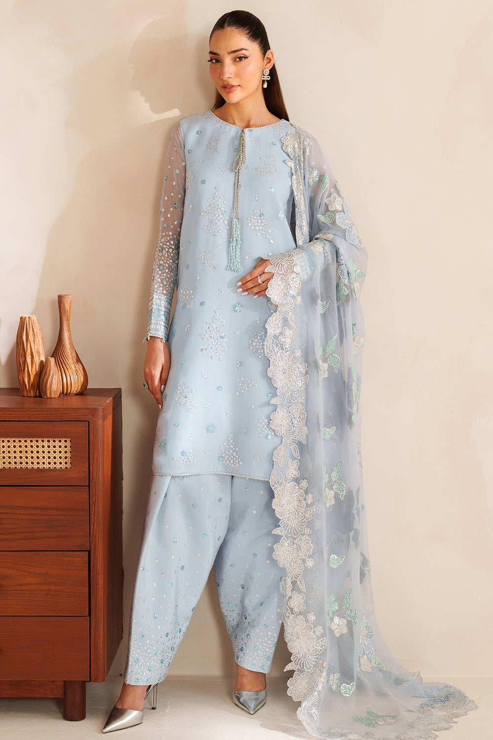 Farasha UNSTITCHED FORMALS ’26 | Frosted Mist