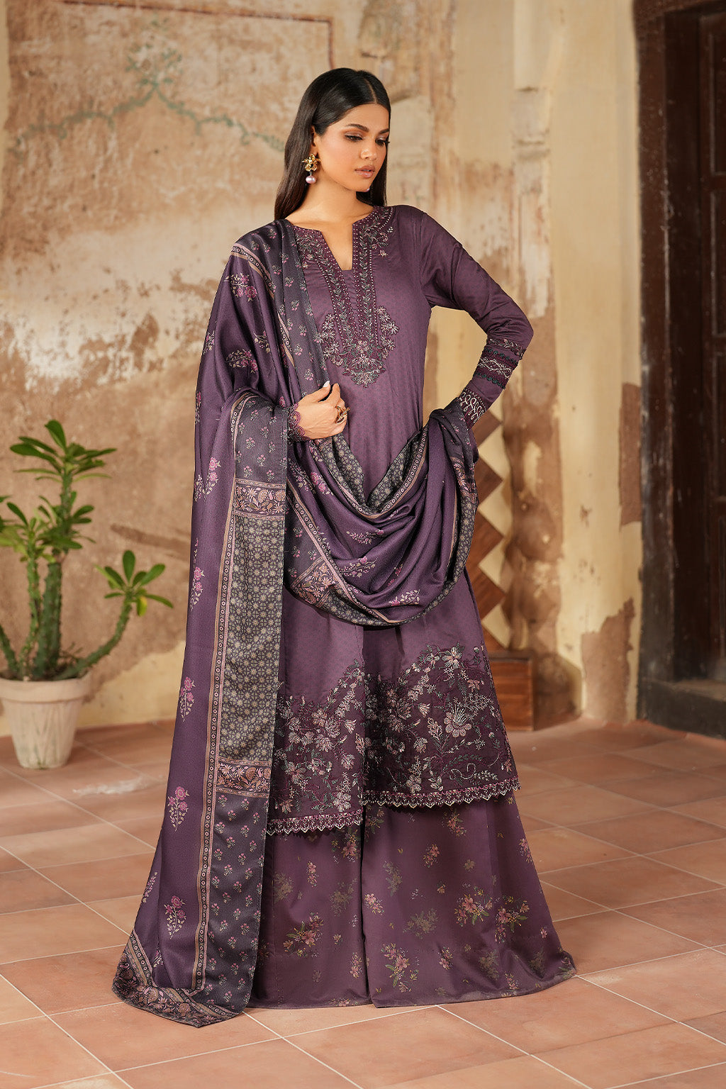IPF-11 Embroidered Printed Linen