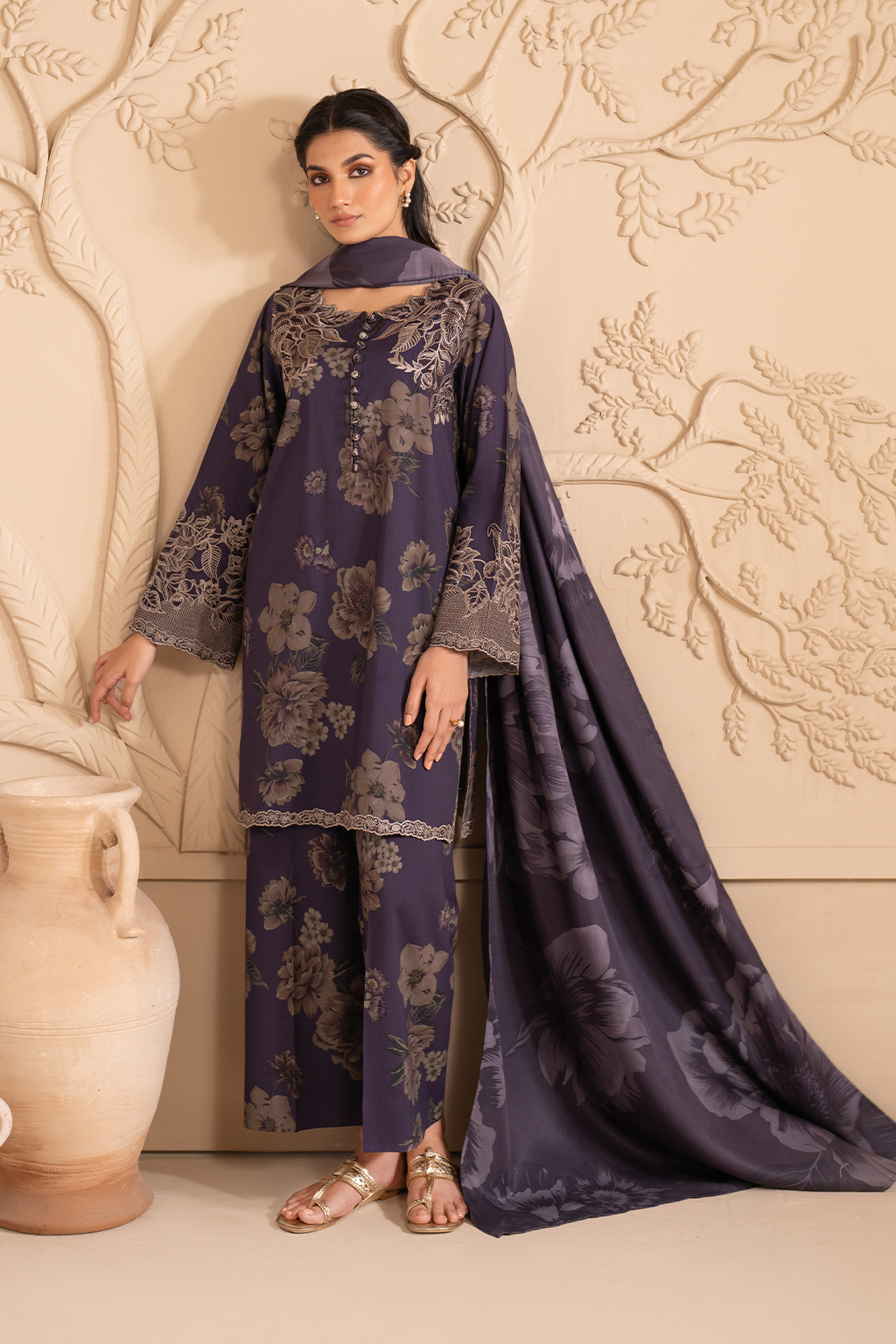 Online Exclusive Winter Collection'24 By Iznik UE-338