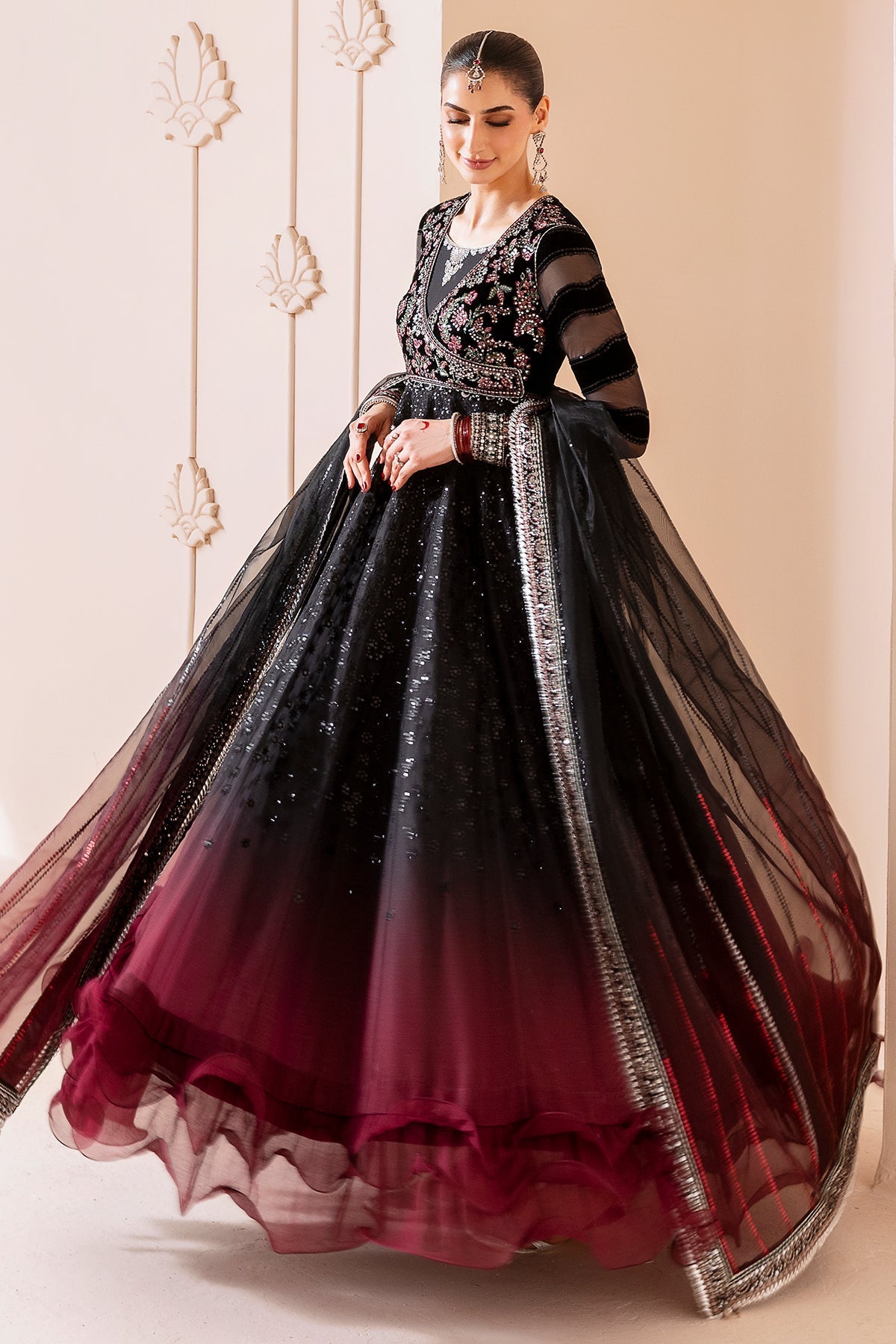 Velvet Formal | Embroidere CVF D-10
