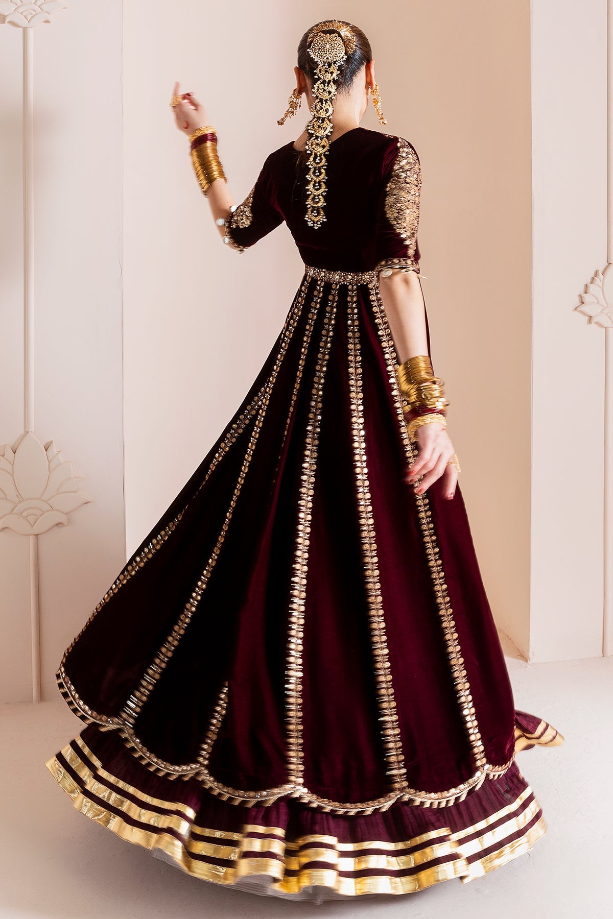 Velvet Formal | Embroidere CVF D-12
