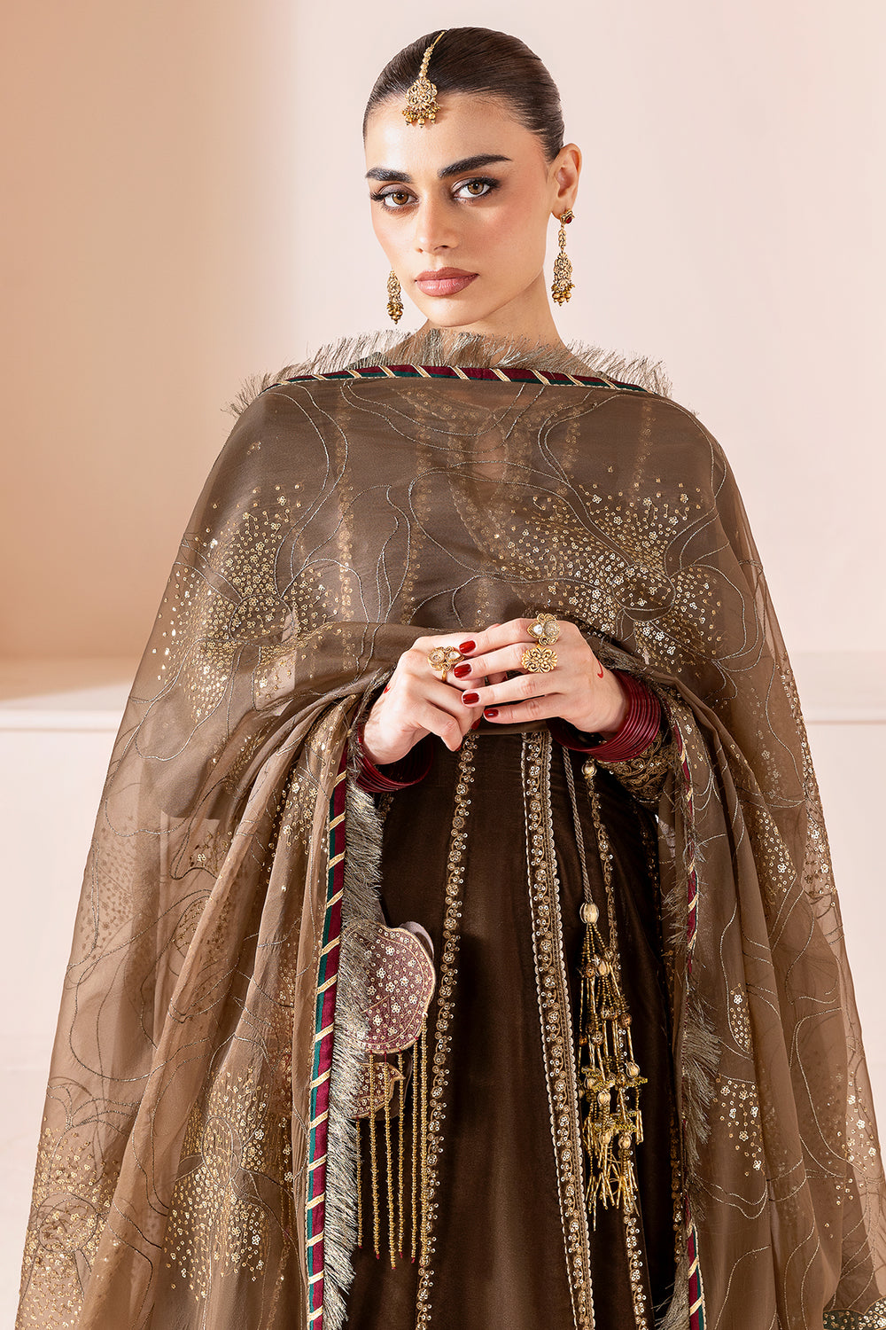 Velvet Formal | Embroidere CVF D-04