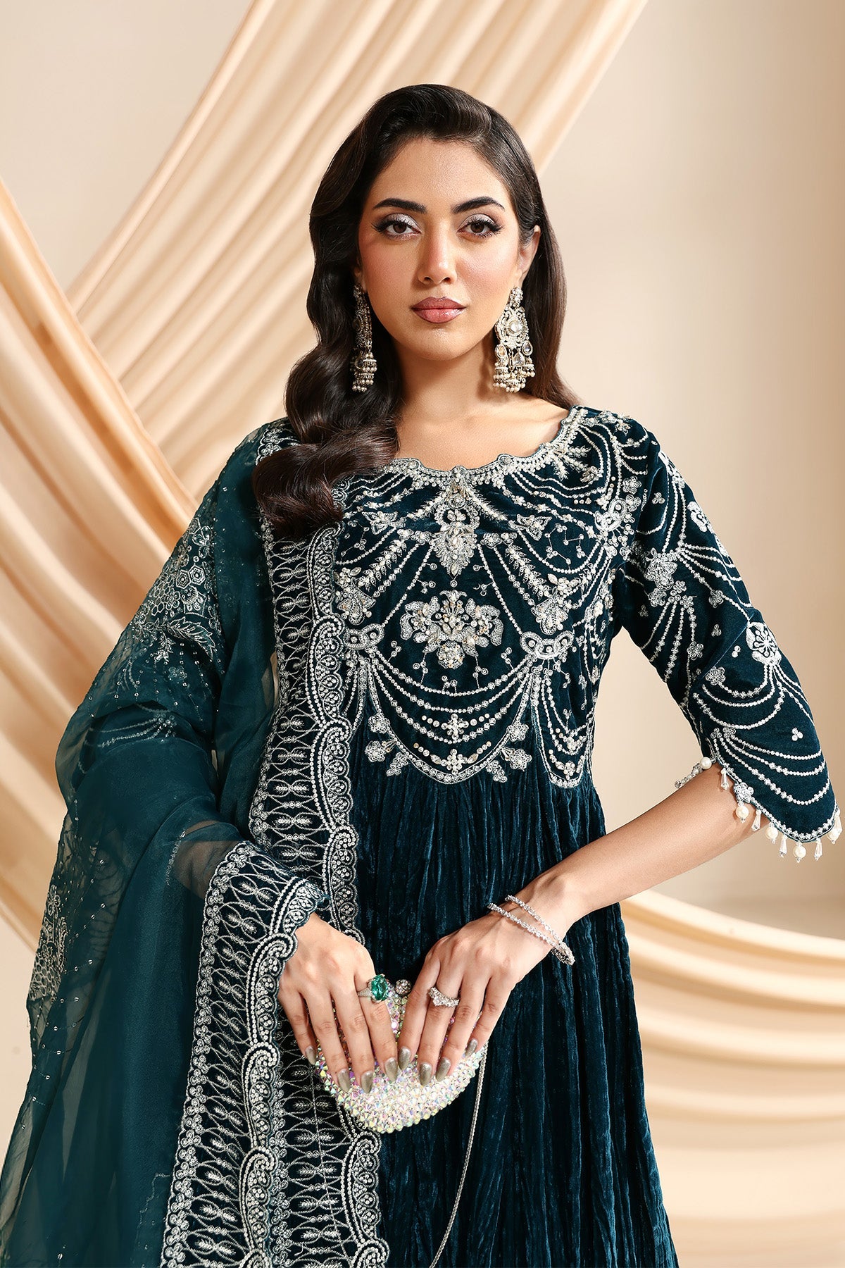 Alizeh | AF-VLT-2214-Mystique | Lamour Inlays Velvetine