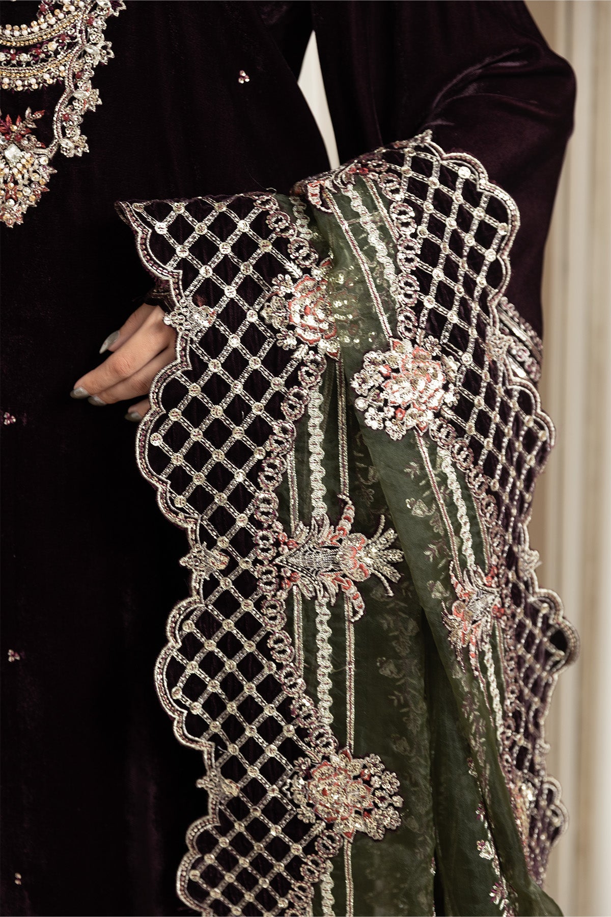Alizeh | AF-VLT-2213-Vanya | Lamour Inlays Velvetine