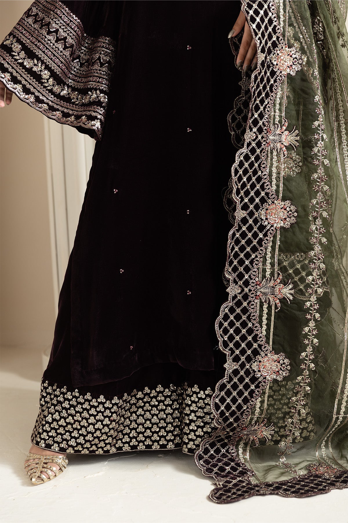 Alizeh | AF-VLT-2213-Vanya | Lamour Inlays Velvetine