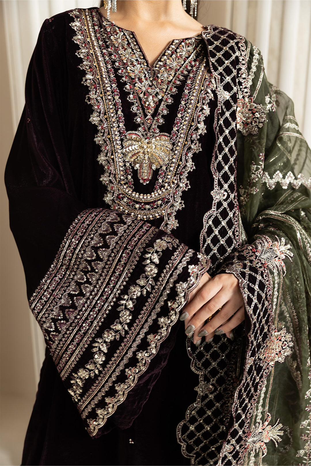 Alizeh | AF-VLT-2213-Vanya | Lamour Inlays Velvetine