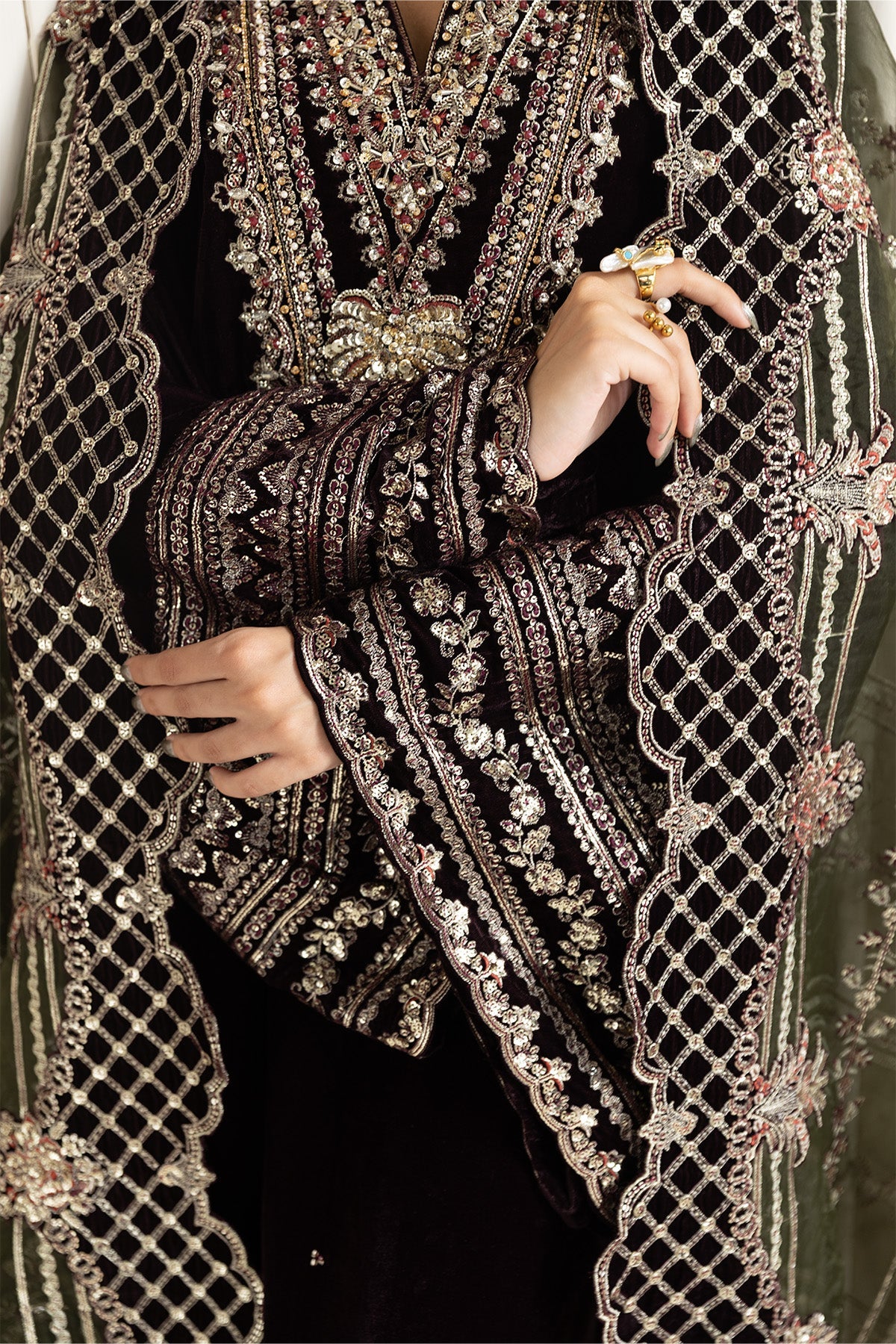 Alizeh | AF-VLT-2213-Vanya | Lamour Inlays Velvetine