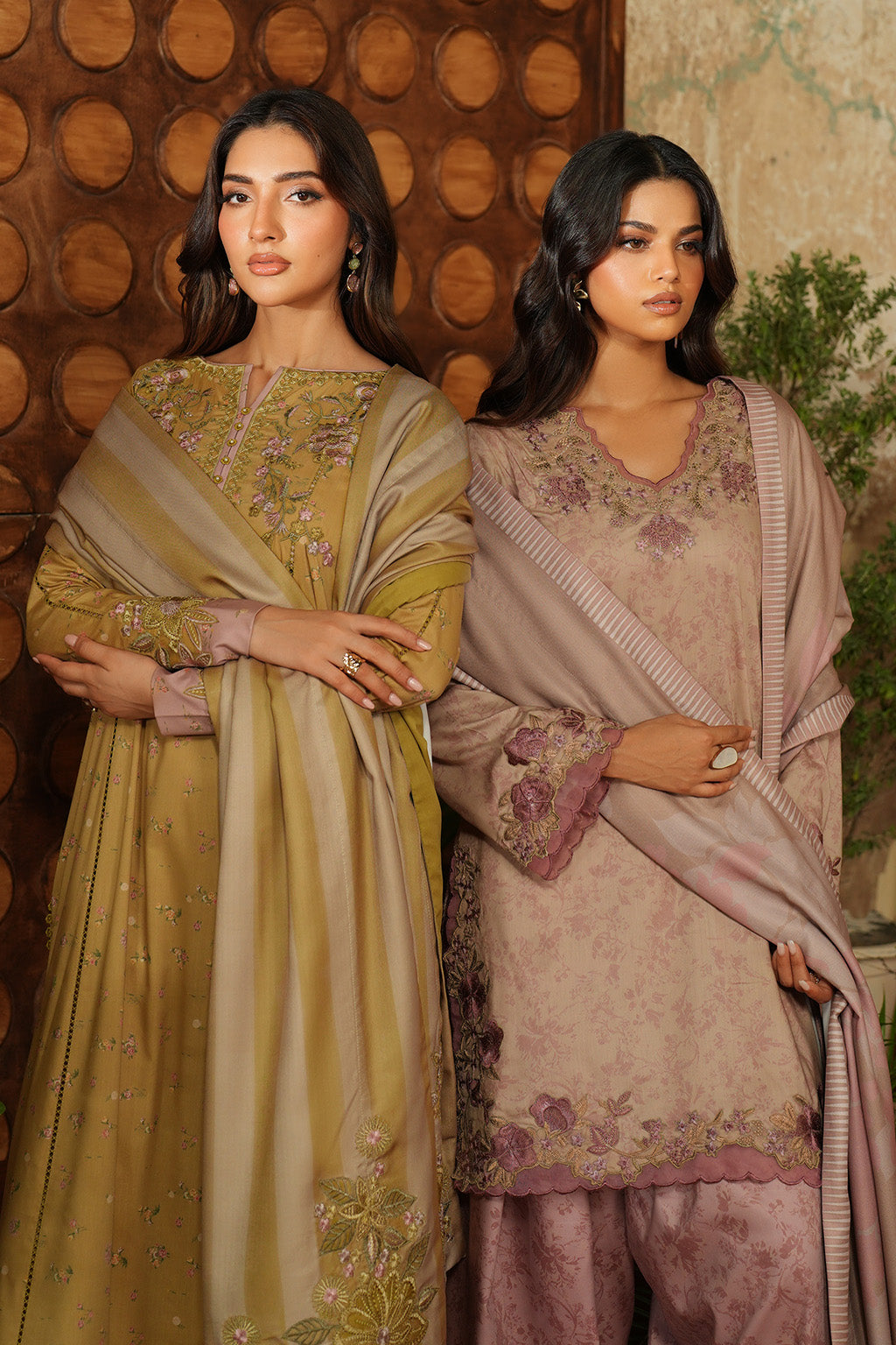 IPF-04 Embroidered Printed Linen