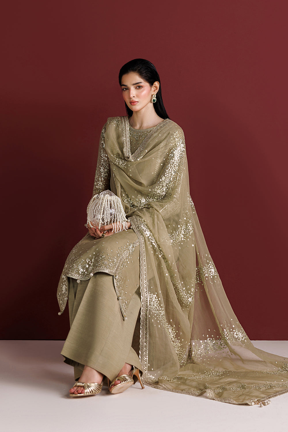 Farasha UNSTITCHED FORMALS ’26 | Golden Sand