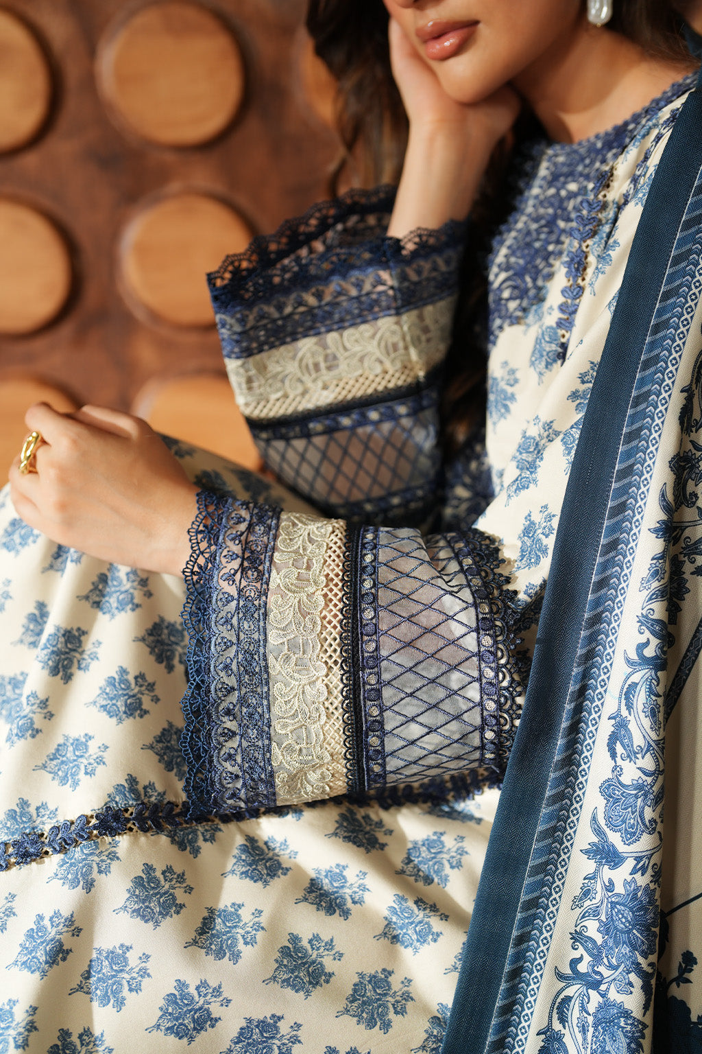 IPF-07 Embroidered Printed Linen