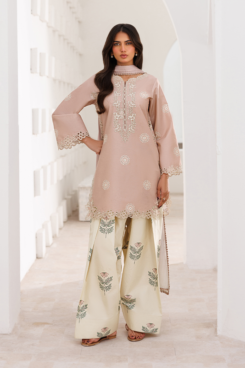 Iznik Summer Collection '26 | UE-640 Printed Lawn
