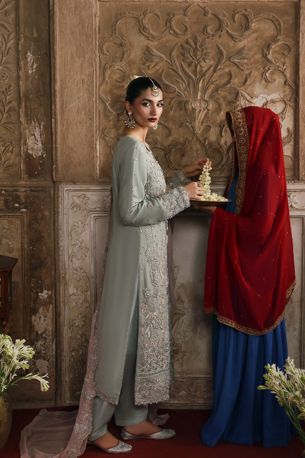 Full view of Romansiyyah MAHPARI pista with organza dupatta