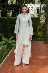 Iznik | UE-527 | Exclusive Lawn