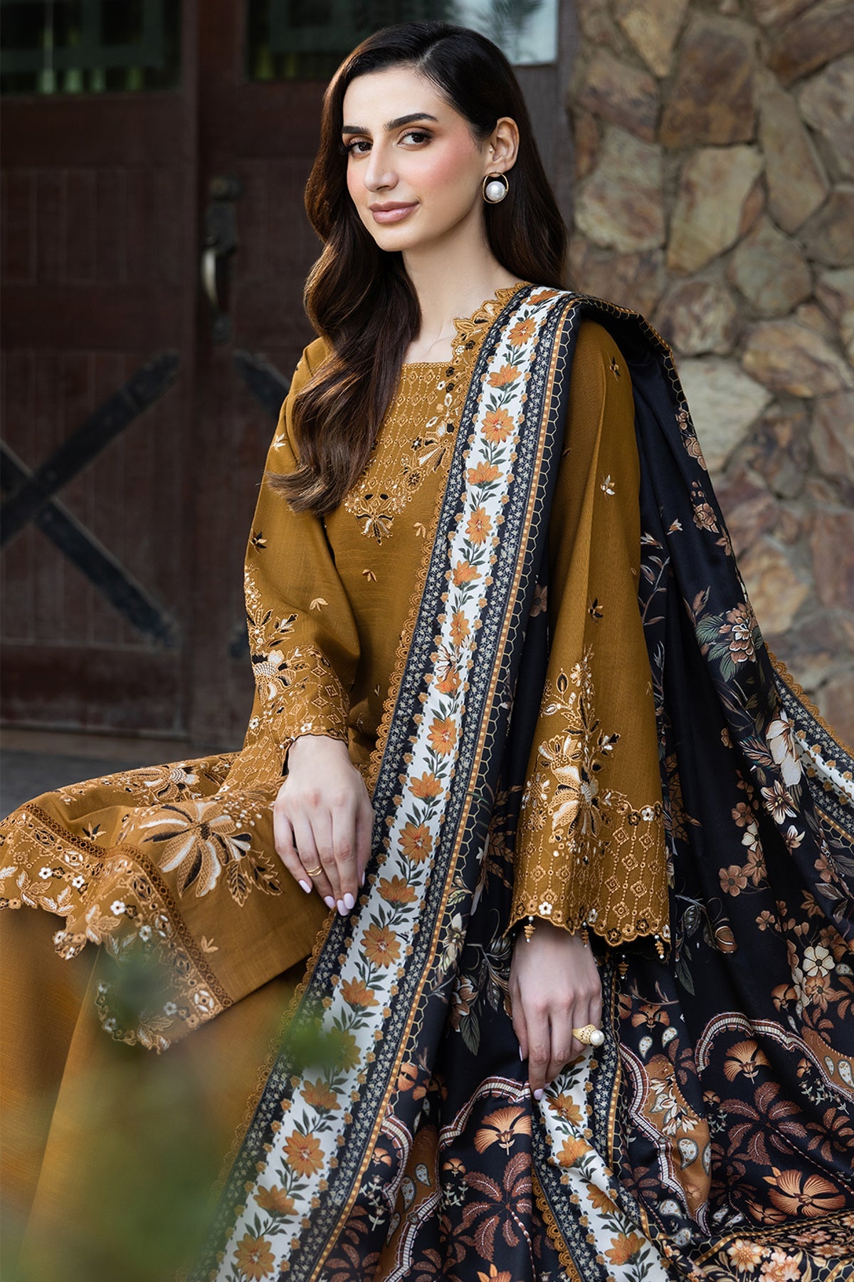 Farasha | Sundune | EMINENCE KHADDAR F/W 25