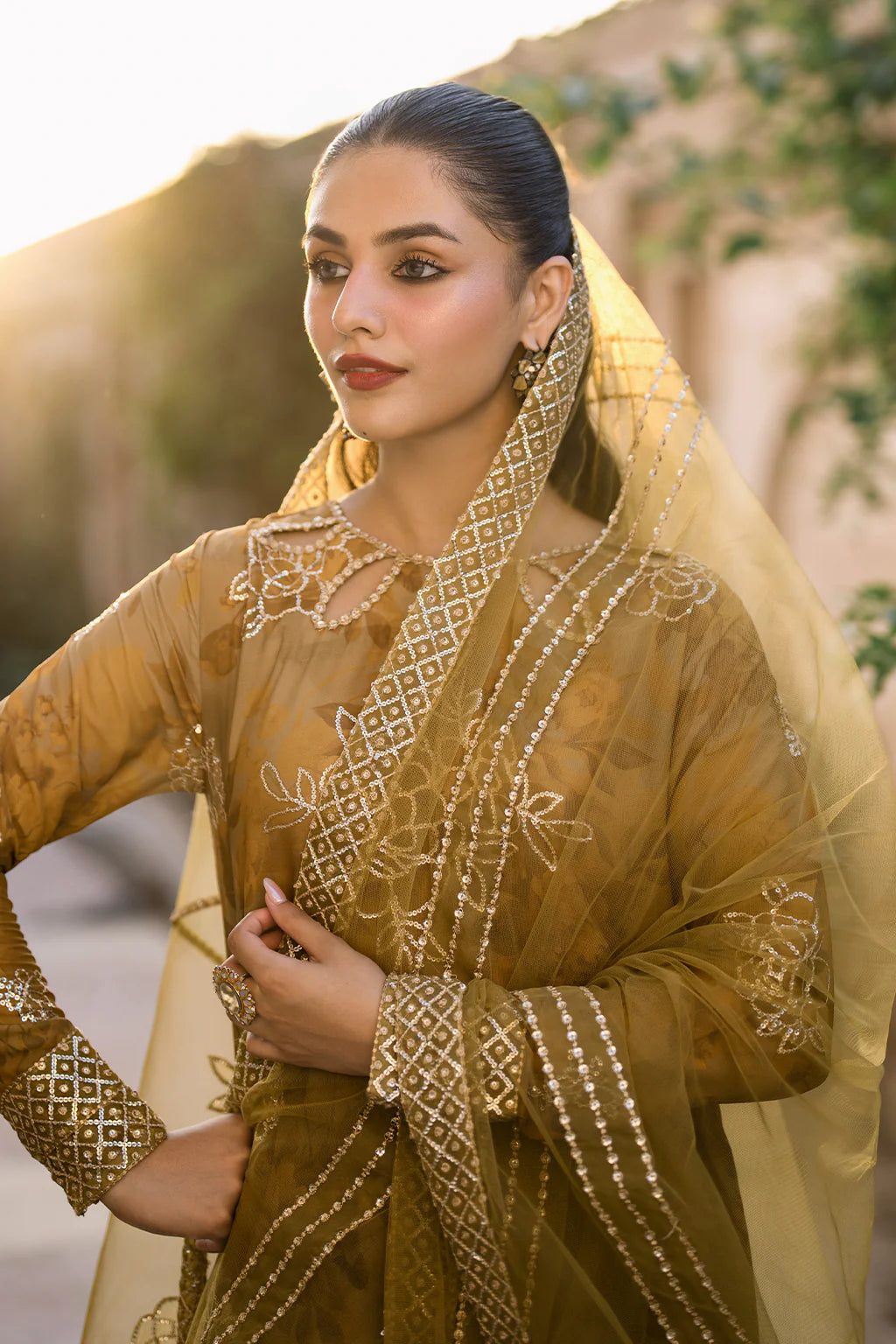 Bandhani Luxury Chiffon '25 | UE-332 | 3PC Embroidered Chiffon Suit