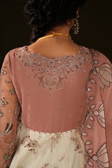 Iznik | IV-78 Embroidered Velvet | Velvet Edit11