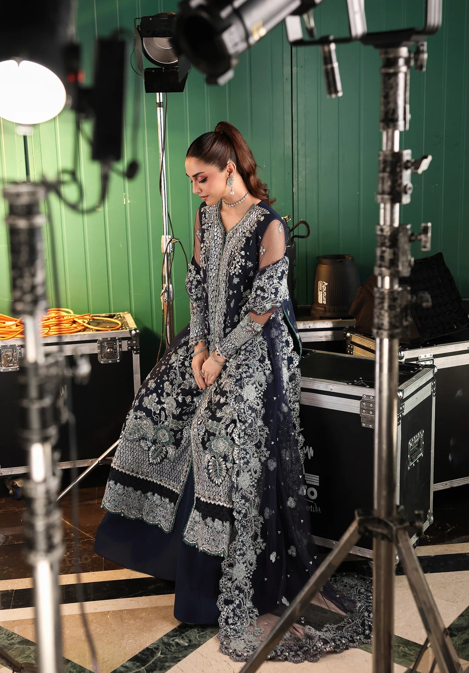 Elaf | ESH-06 SKYFALL | STARDOM FORMAL HANDWORK