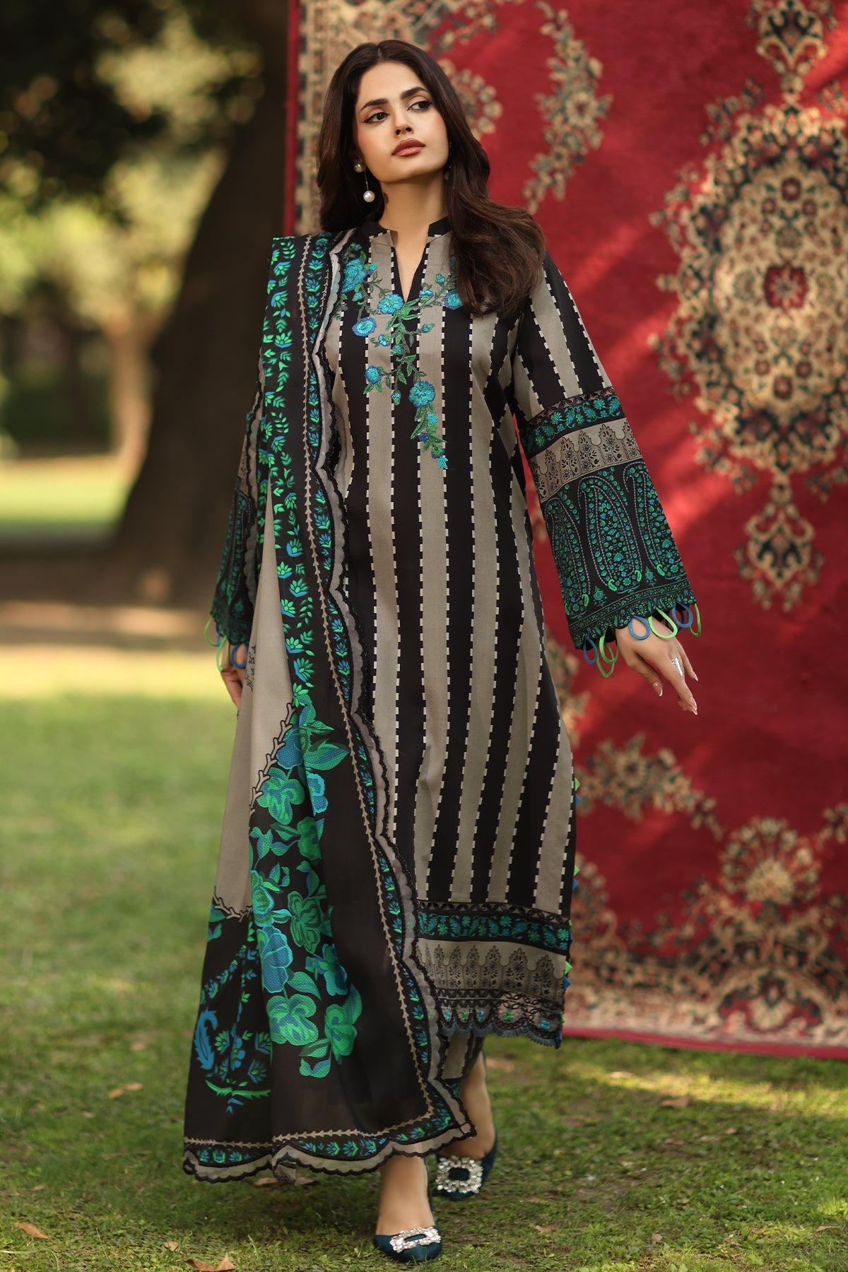 Charizma | ANW6-11 | ANIIQ Embroidered printed Linen