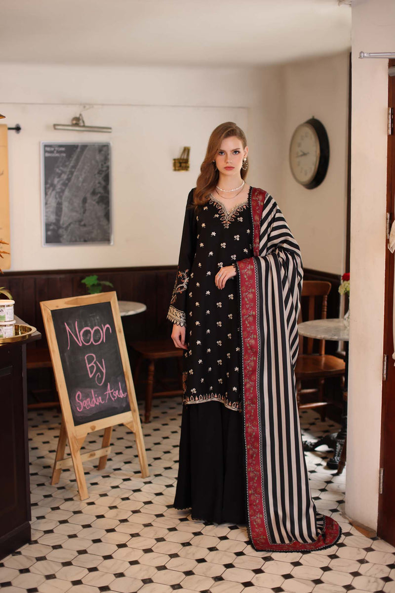 Noor Winter Embroidered Printkhaas '25 | D1 - A