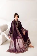 Emaan Adeel | The Velvet Affair | CECILIA