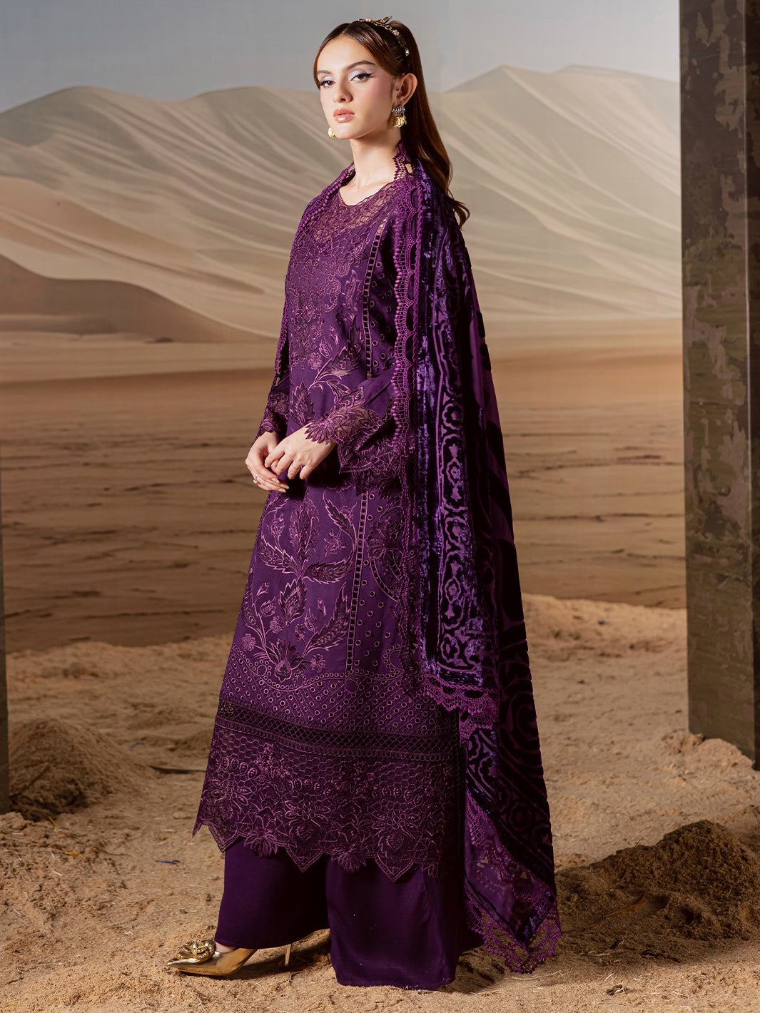 Mahnur | CK-010 | 3 PC Kotrai | Amelia Luxury Winter'25