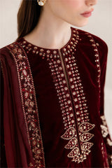 Emaan Adeel | The Velvet Affair | CORINNE