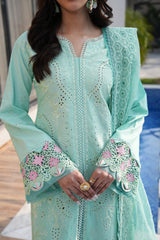 Aylin Lawn '26 | Mint Blossom