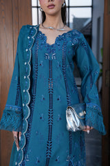 Aylin Lawn '26 | Teal Lotus