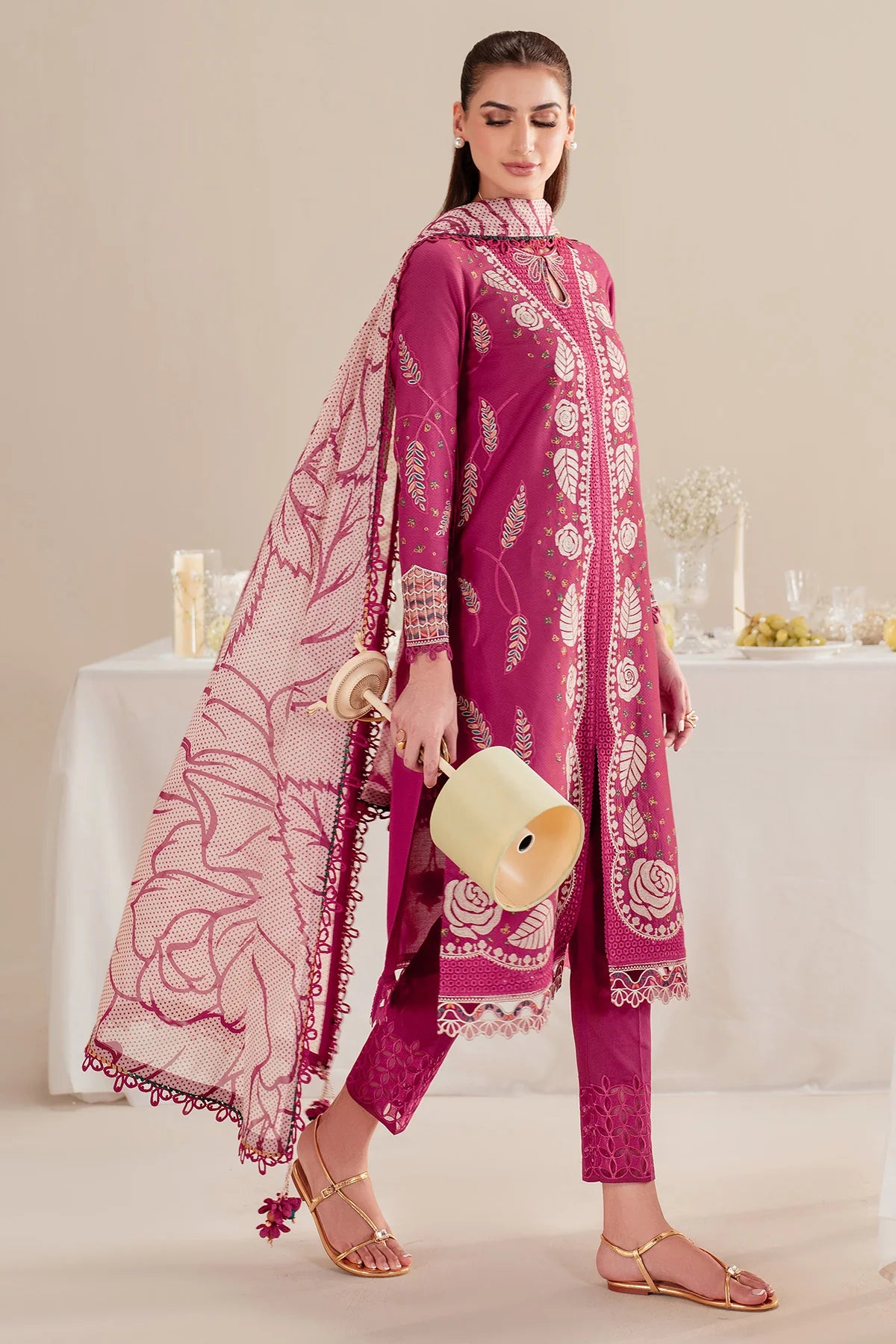 Jazmin | IL'25-D05 | IRIS LUXURY LAWN IL'25