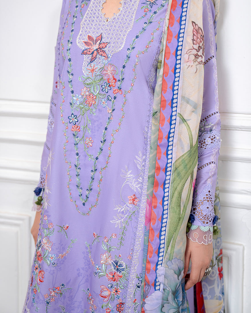 Roheenaz | Aezel Embroidered Cambric | Nivra