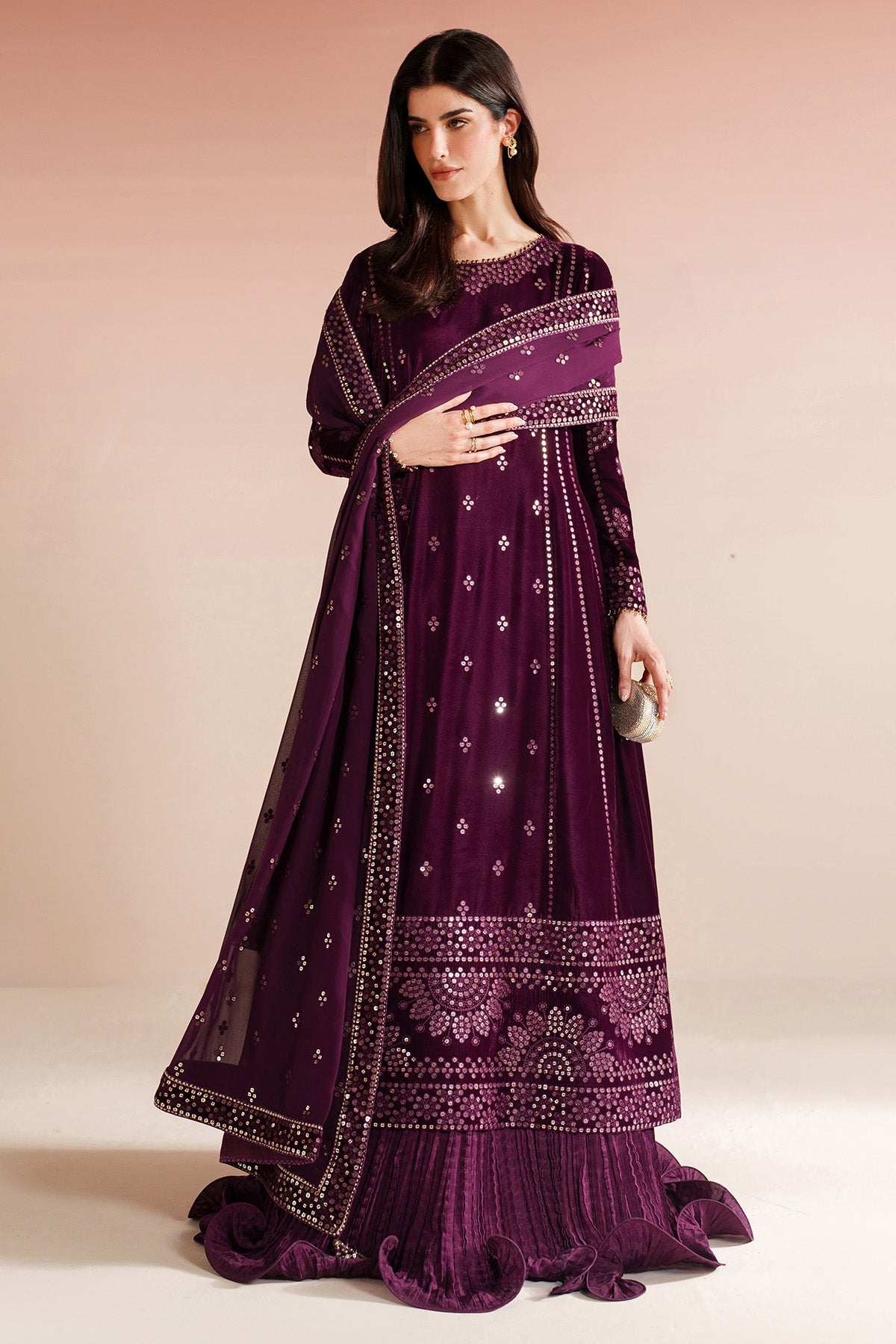 Jazmin | VVF D-1 | Embroidered Velvet Formal