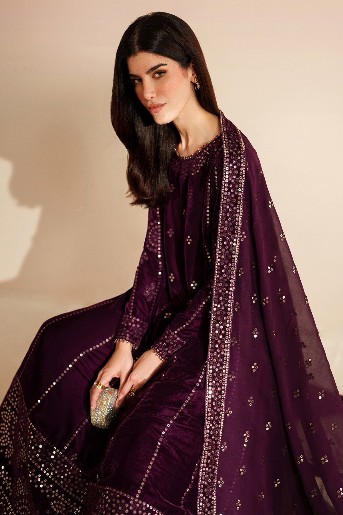 Jazmin | VVF D-1 | Embroidered Velvet Formal