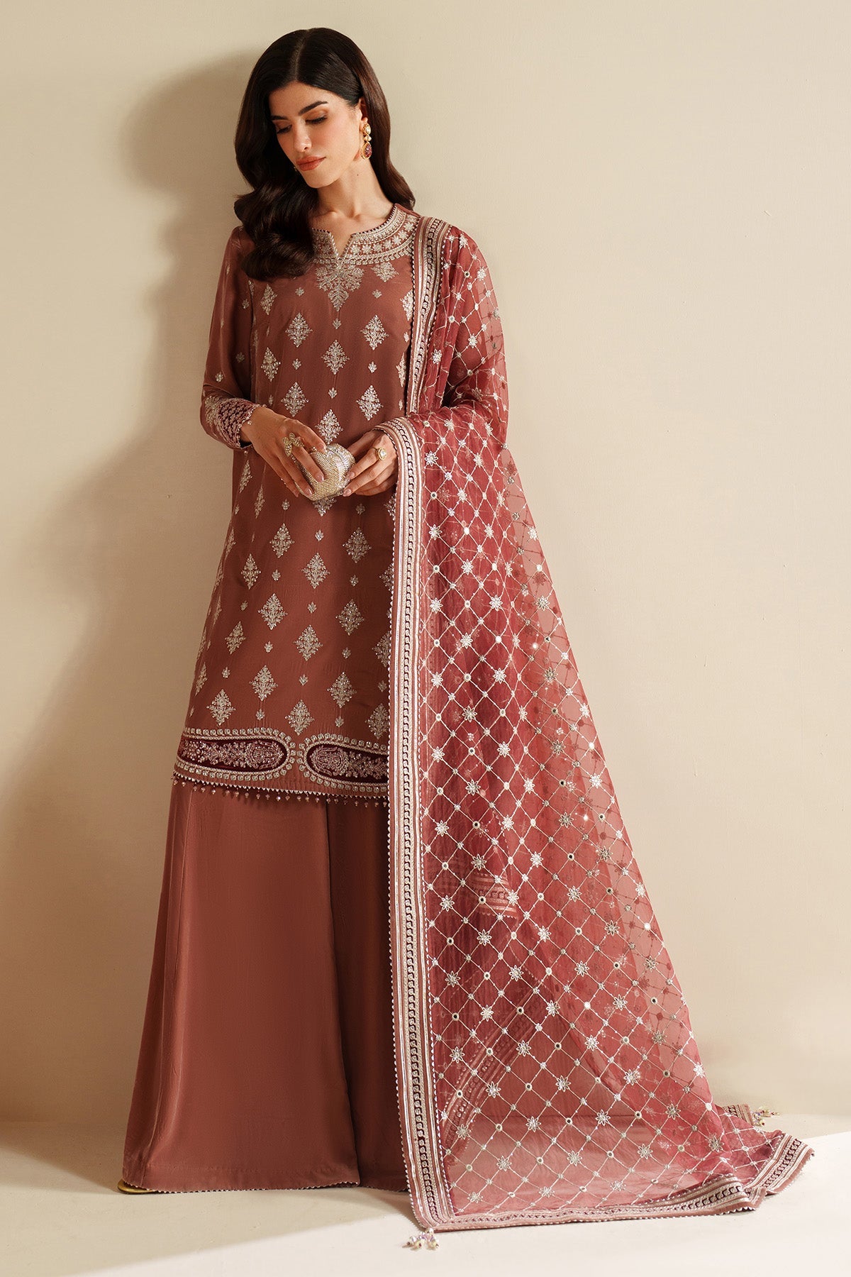Jazmin | VVF D-3 | Embroidered Velvet Formal