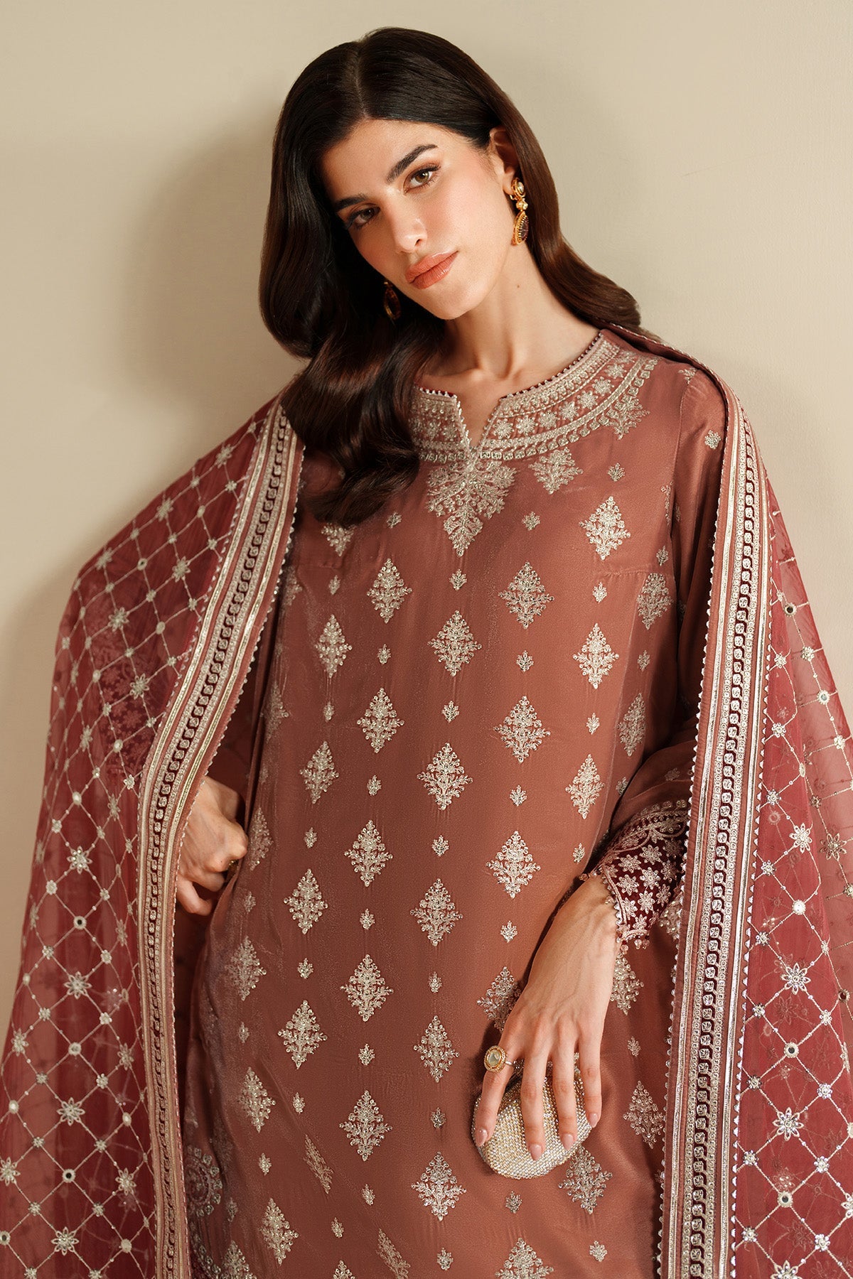 Jazmin | VVF D-3 | Embroidered Velvet Formal