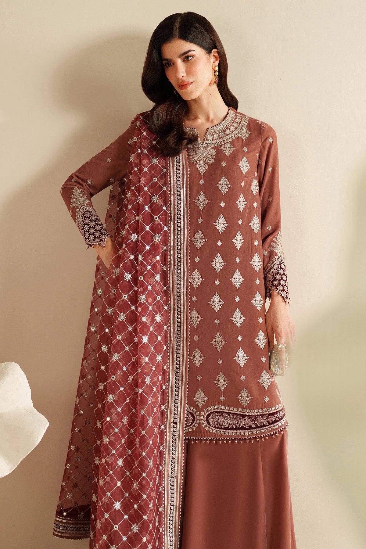 Jazmin | VVF D-3 | Embroidered Velvet Formal