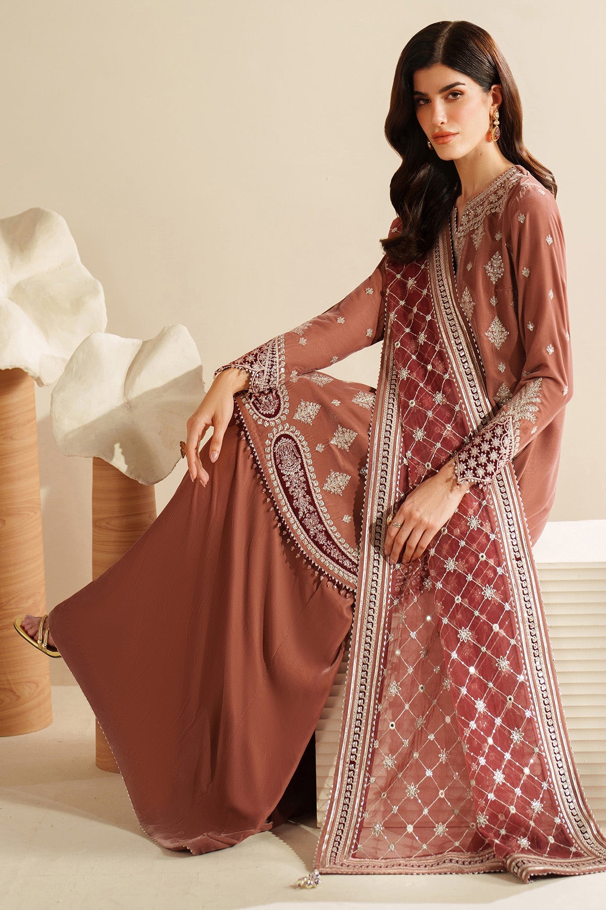 Jazmin | VVF D-3 | Embroidered Velvet Formal