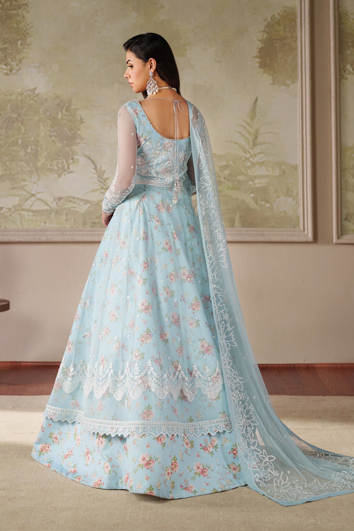 Highway Fashion Zarif Zaneera Aroosh luxury wedding outfit Pakistan