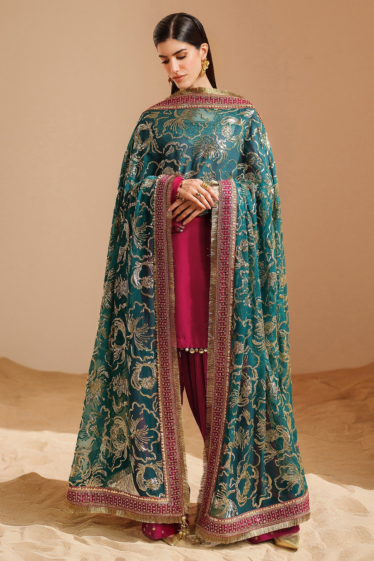 Jazmin | VVF D-9 | Embroidered Velvet Formal