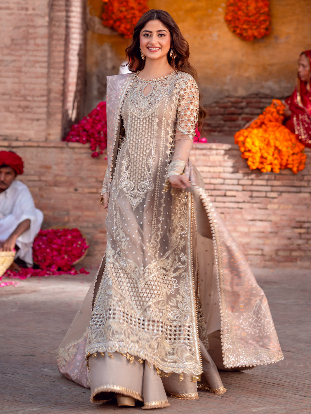 binilyas | Sona Gachi Formals | D-601