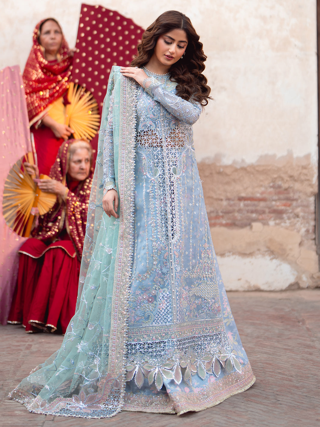 binilyas | Sona Gachi Formals | D-602