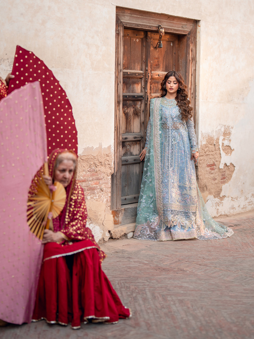 binilyas | Sona Gachi Formals | D-602