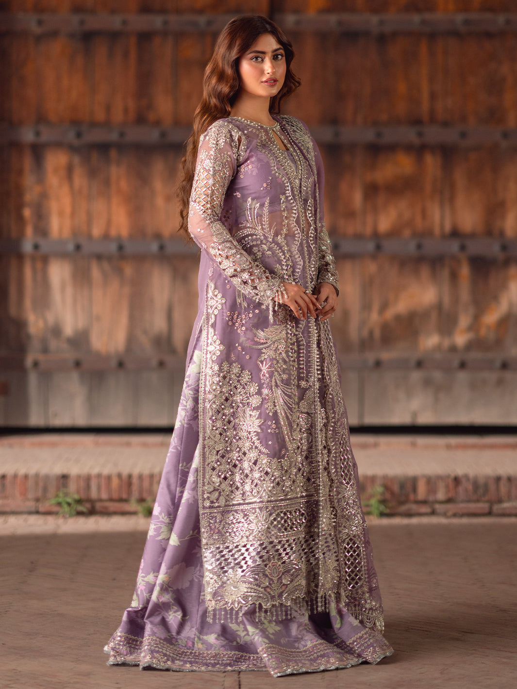 binilyas | Sona Gachi Formals | D-604