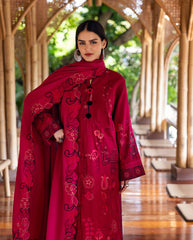 Symphony Karandi '25 | Darling Bloom