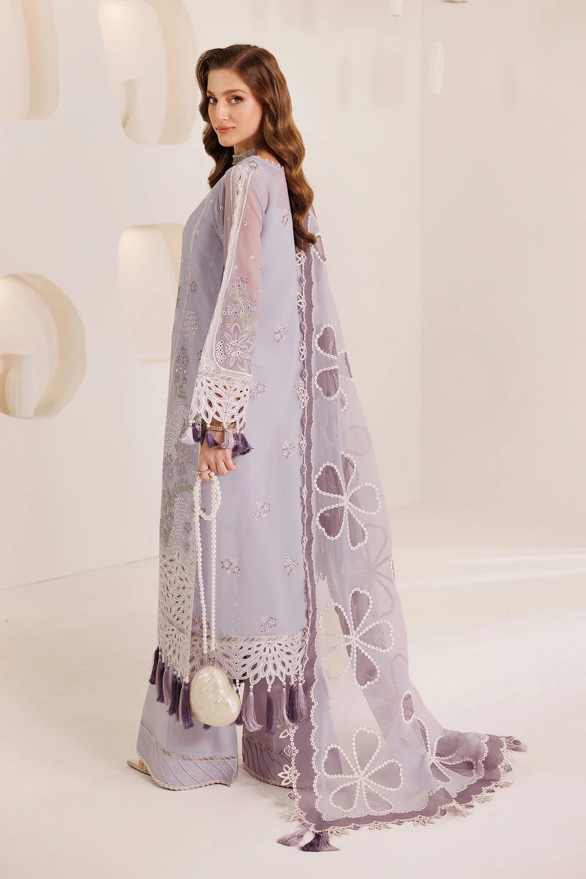 Embroidered chiffon back panel in light purple tone