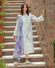 Embroidered printed lawn front panel of Aeris by Roheenaz