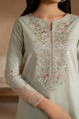 Embroidered sleeves in lawn fabric – UE-472 by Iznik