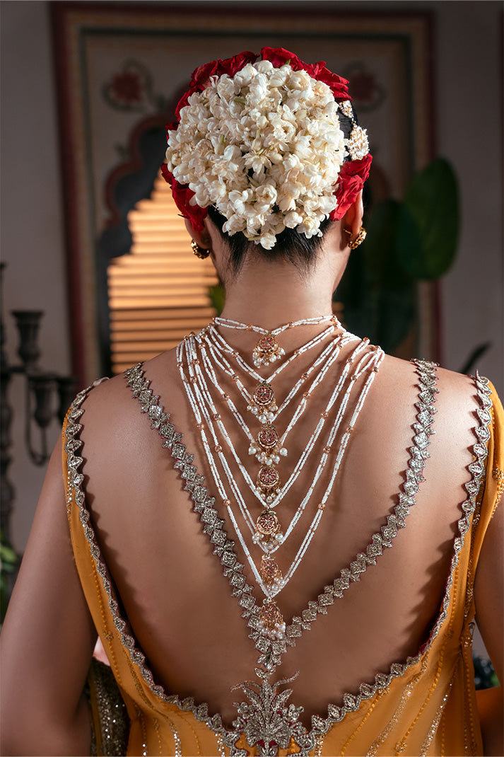 Organza border close-up on Imrozia Premium Roshni